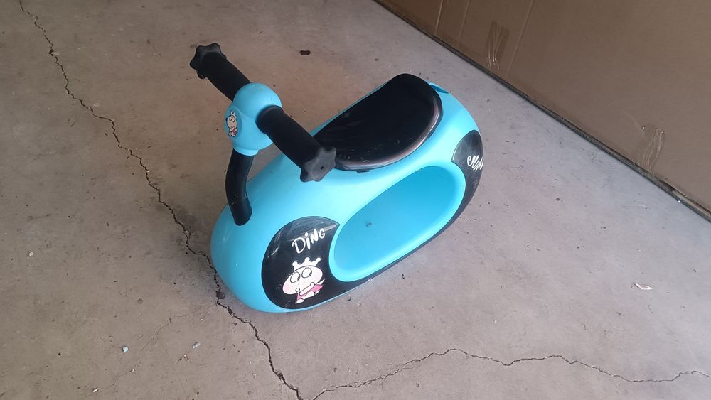 Бебешка седяща люлка