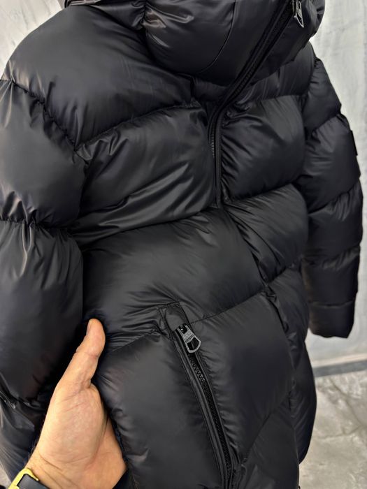 Черно Яке burberry