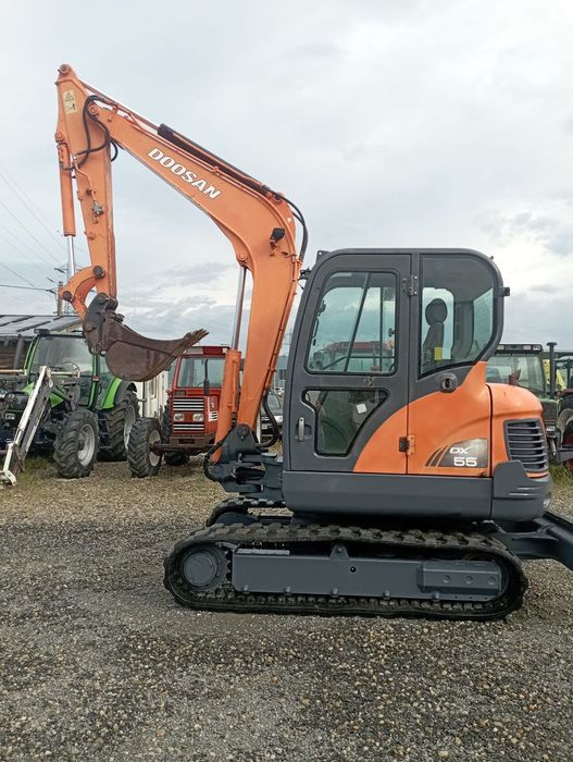 Doosan Dx55