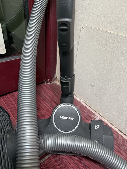 Прахосмукачка Miele Boost CX1 PowerLine - SNRF0