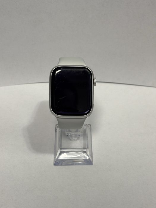 MDM vinde: Apple Watch Seria 8, cellular/LTE, 45mm, Silver.