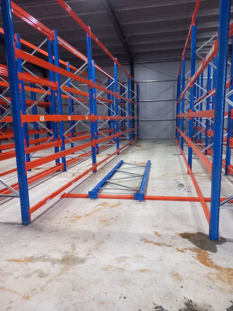 Rafturi metalice 765x777