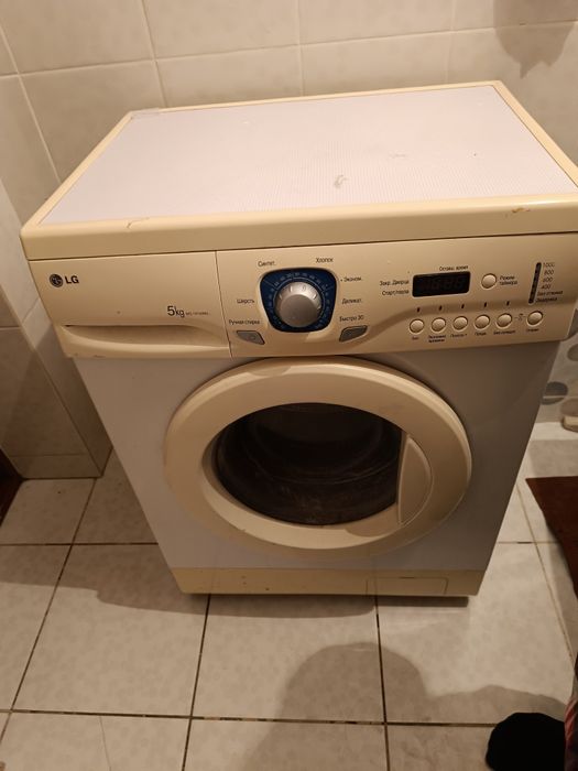 Срочно продам стиральную машину