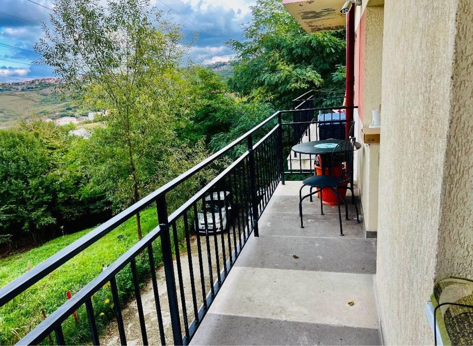 Vand Apartament, zona campului manastur Cluj !