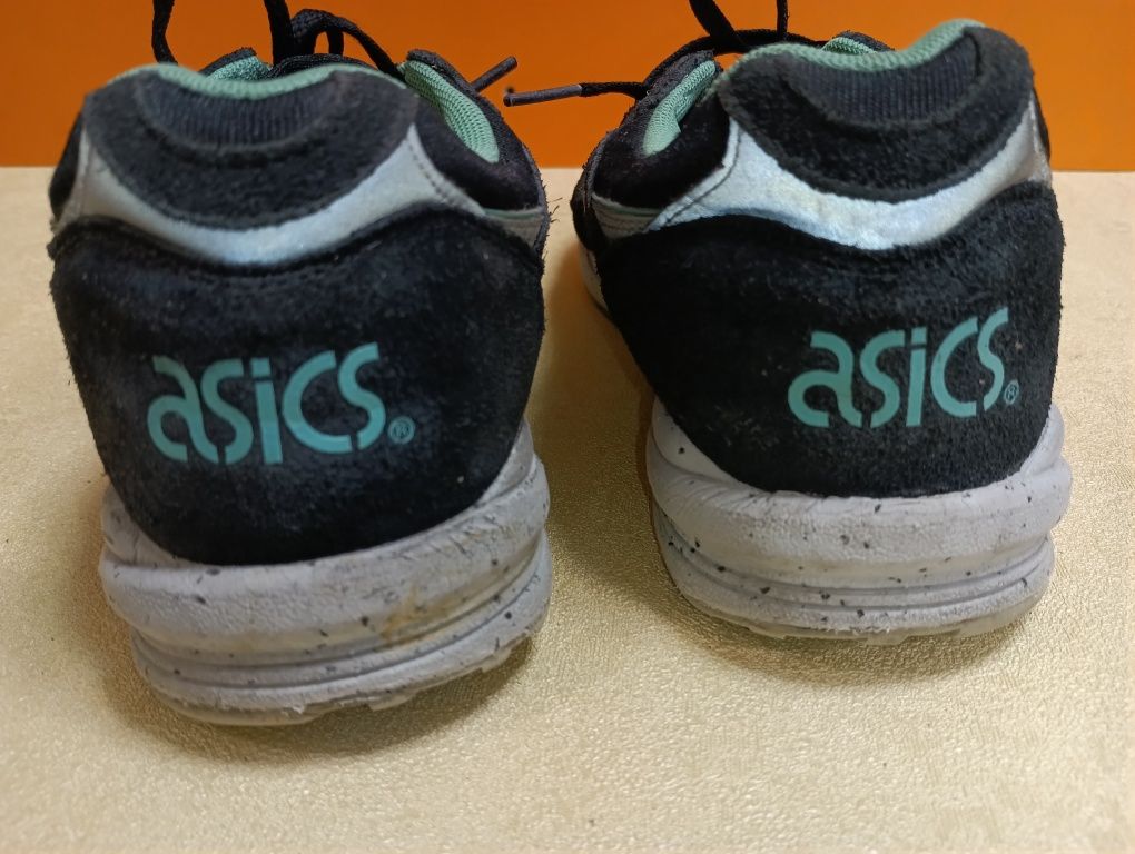 Asics Gel Saga кожени N 39,5 - 19 лв