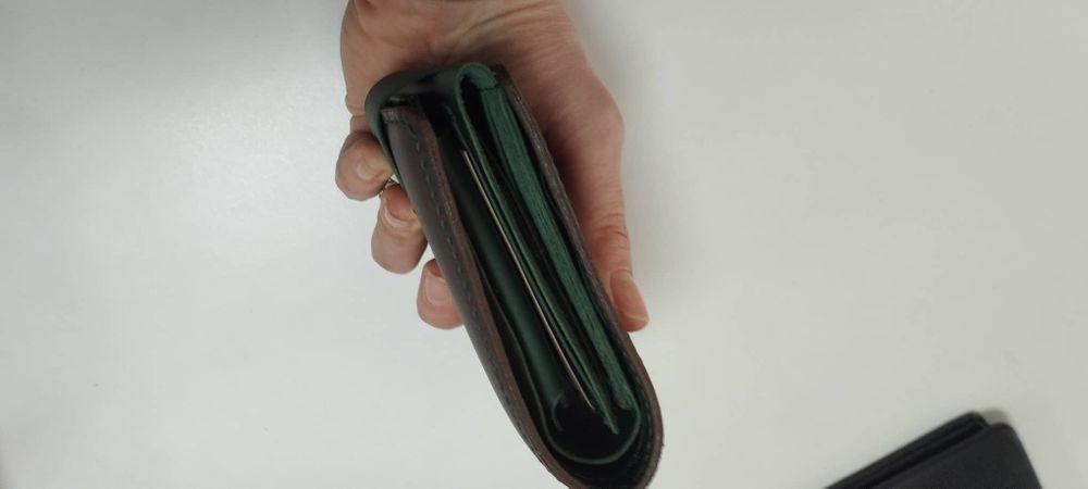 Мъжки портфейл от телешка кожа