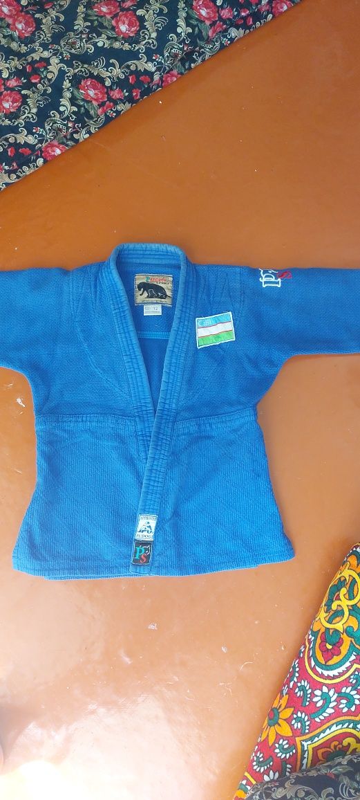 Кимано для дзюдо 9-10 лет подходит
