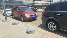 Kia carnival uzunidan sotiladi