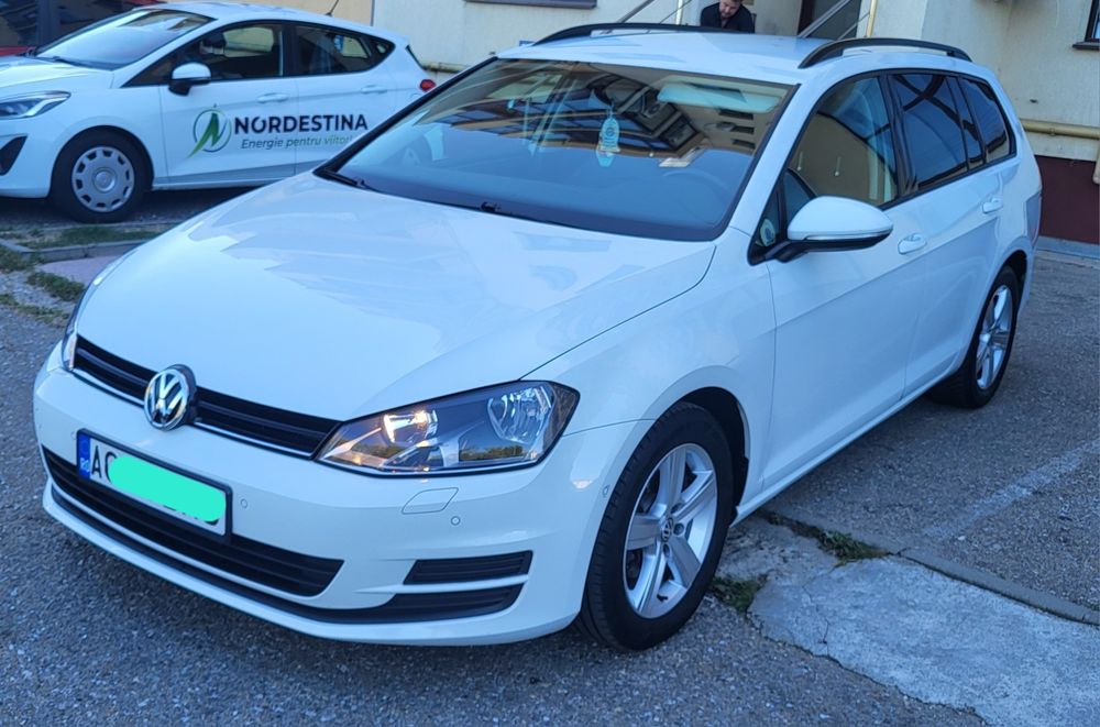 Vând Vw Golf 7 Comfortline 1.6 Tdi, 105 cp