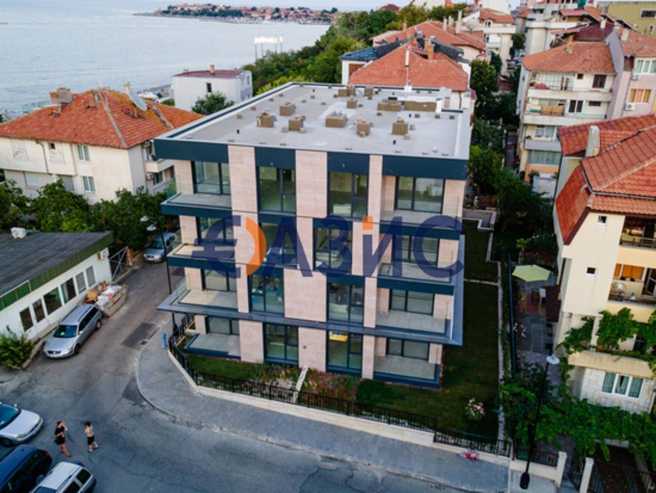 Продава се Двустаен апартамент в Несебър - 77 кв.м за 2663 €/кв.м - Снимка #3