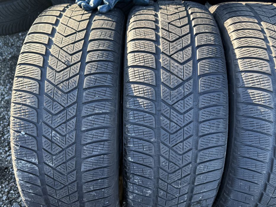 Зимни гуми 235/55/19