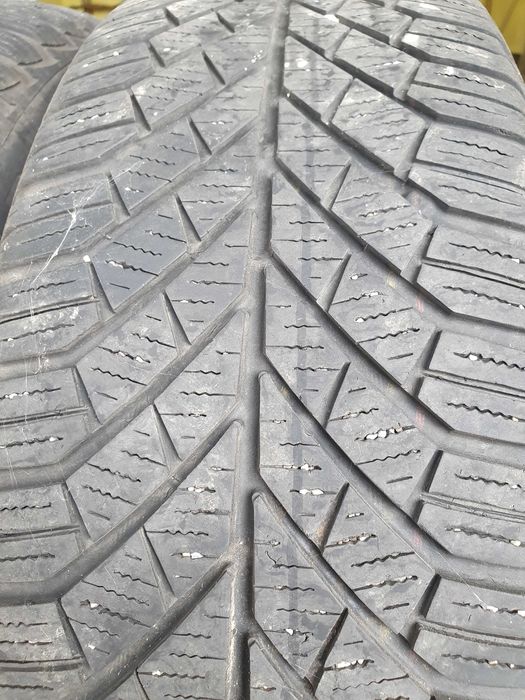 De vanzare,roti vw jetta,cauciucuri de iarna 205/55/16