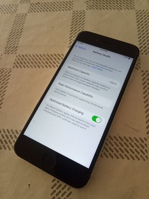 Telefon iPhone 7 , 32GB , Liber retea Space Gray Baterie 100% Amprenta