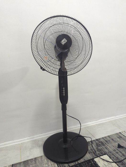 Ventilator folosit foarte puțin stare excelentă