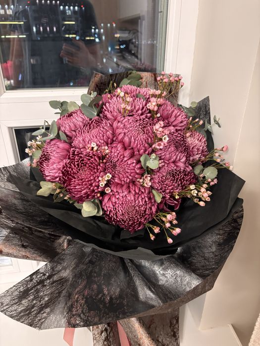 Средний букет цветов