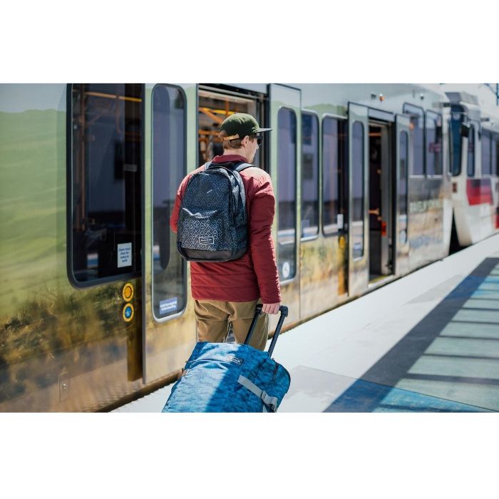 NOU! Rucsac laptop / școală / drumetii DAKINE 27L