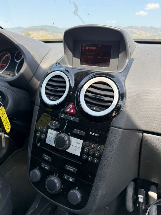 Opel corsa 2011 1.7 diesel