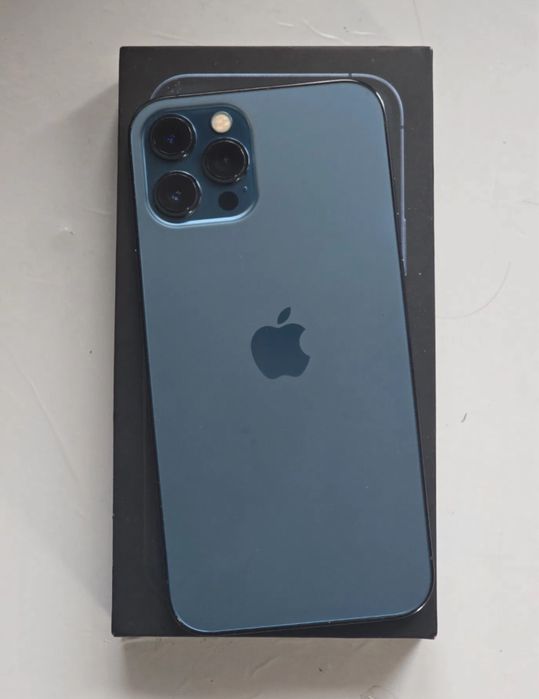 Обмен iphone 12 pro