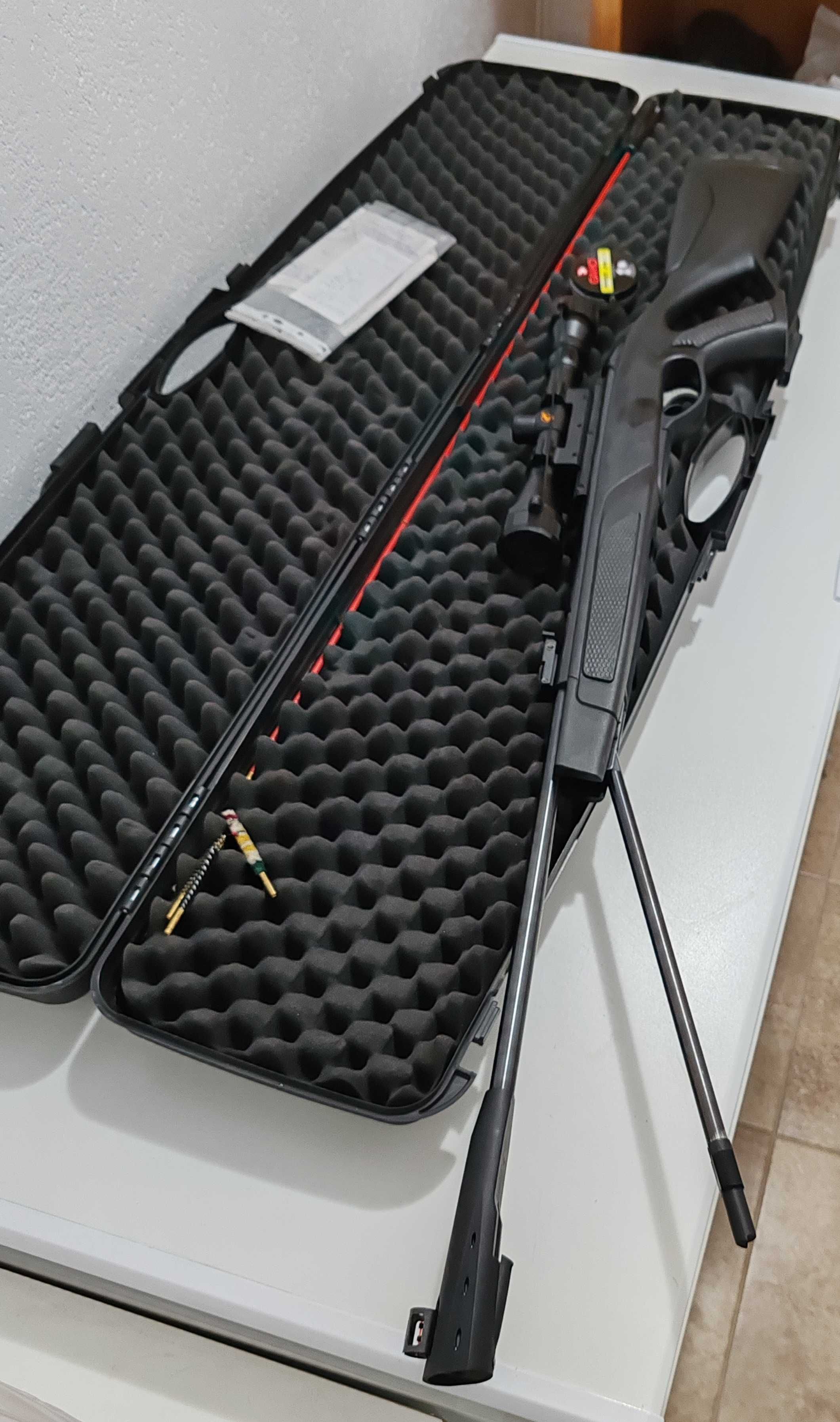 Vând Gamo IGT Wisper 5,5mmsi pistol autoapărare Record Chief