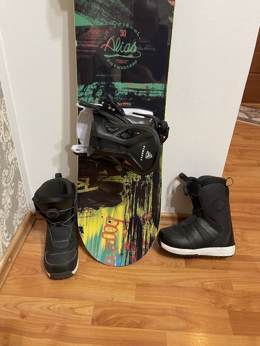 Placa snowboard 130 cm rossignol cu legaturi boots