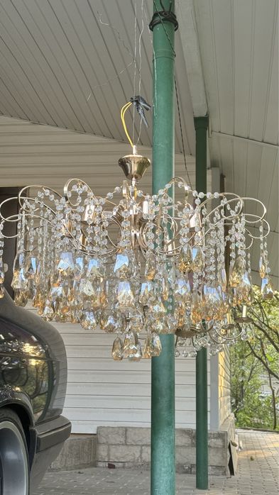 Люстры, хрустальные