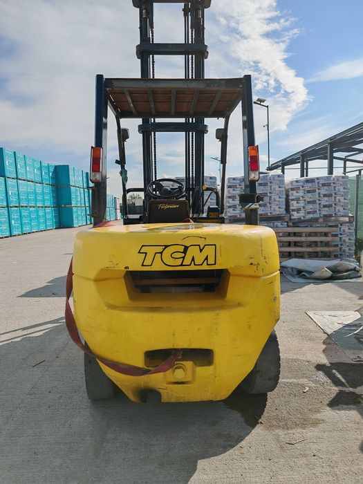 Stivuitor TCM (motor Nissan)