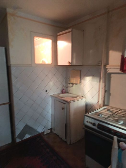 Буюк Ипак Йули 2/3/5- кирпич, балкон 2/6, 65000!