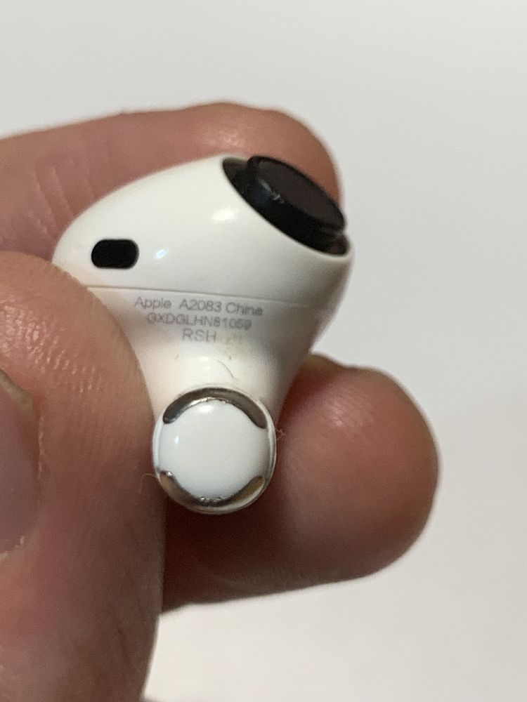 Наушник airpods pro оригинал