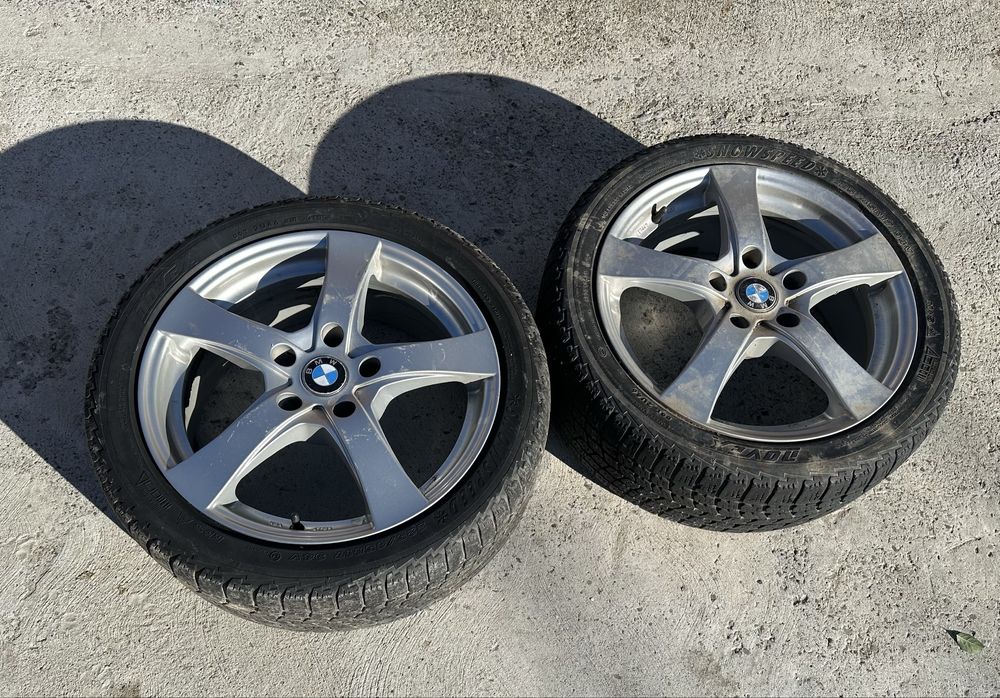 Set 4Buc. jante R17 cu anvelope in stare bună