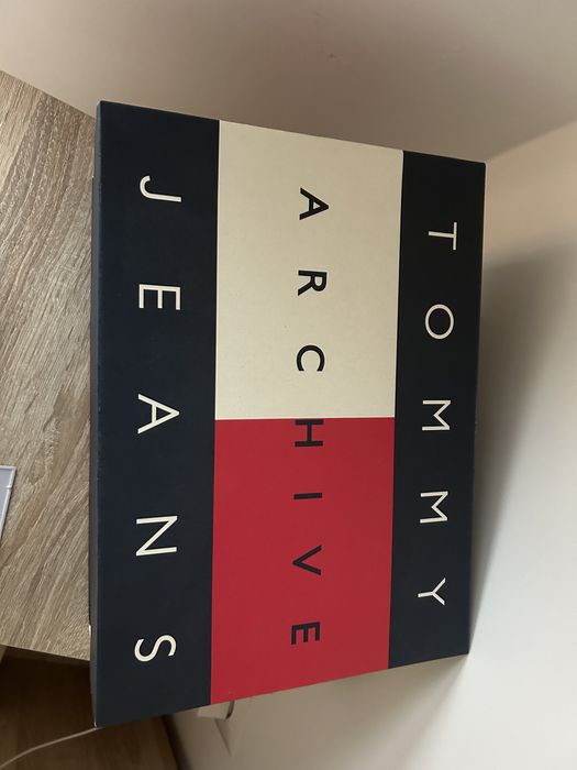 Sneakers retro - Tommy Hilfiger 43