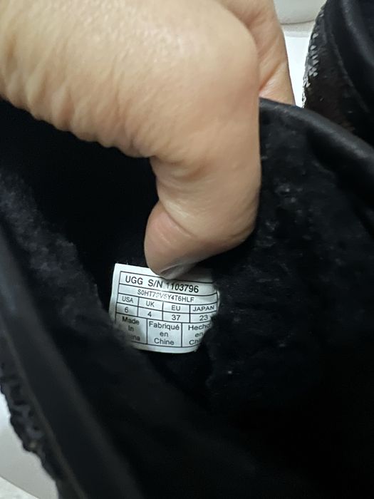 UGG с паети оригинални