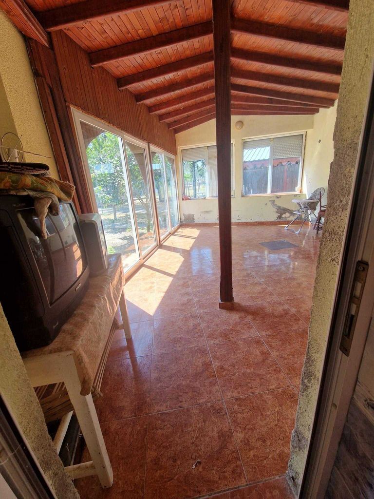 Продава се Къща в Свиленград - 3260 кв.м за 27 €/кв.м - Снимка #2