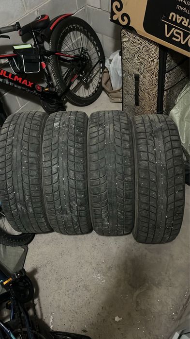 Продам зимнюю резину