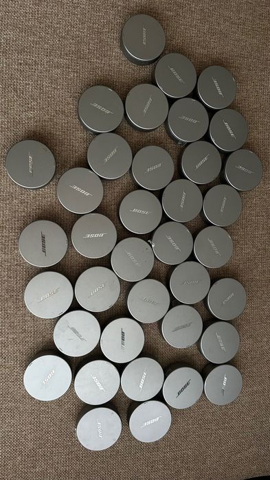 Vand dock Bose sleepbuds  pret 50 lei FIX