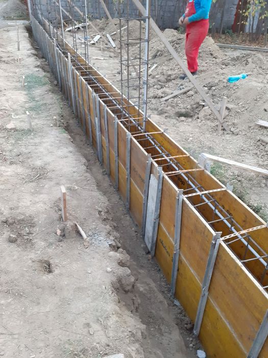 Constructii case/garduri/beciuri