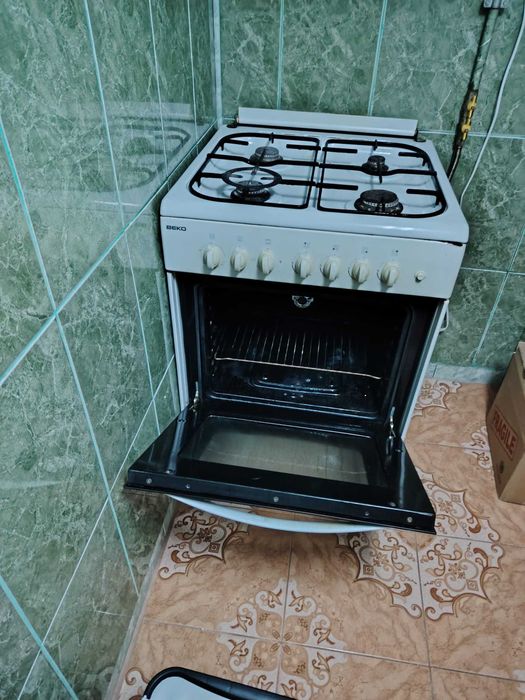 Aragaz clasic cu 4 ochiuri