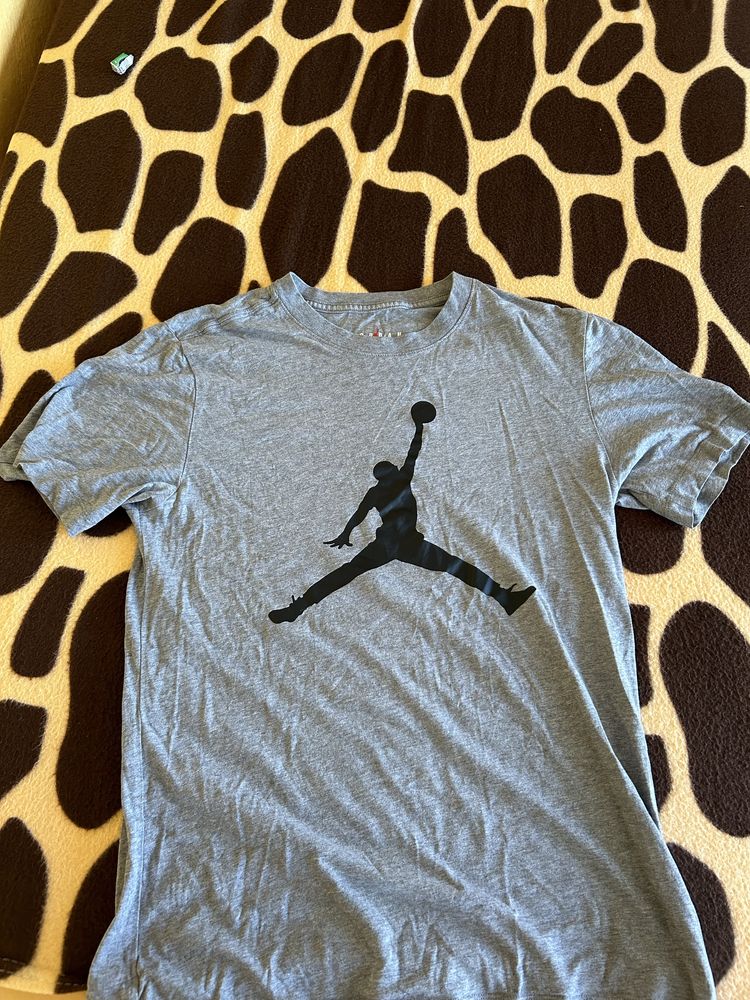 Оригинална тениска на Jordan