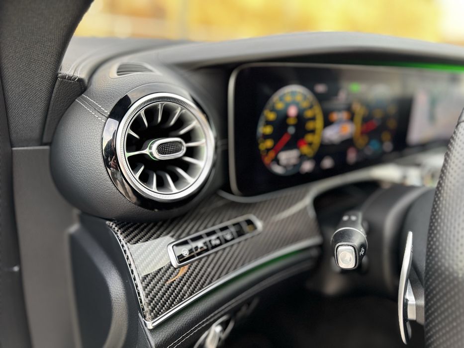 MERCEDES BENZ AMG GT 53 4 Matic + 435 cp 2020