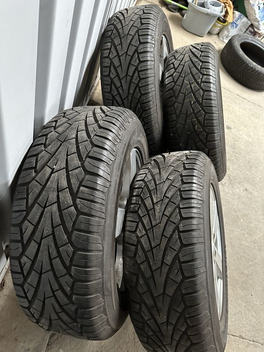 Set 4 roți Dezent ( jante+anvelope 235/65 R17 ) 5x108 Et.48