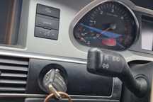 Contact auto / Contact auto cu cheie Audi A6 C6 F4 2.0 TDI 2008
