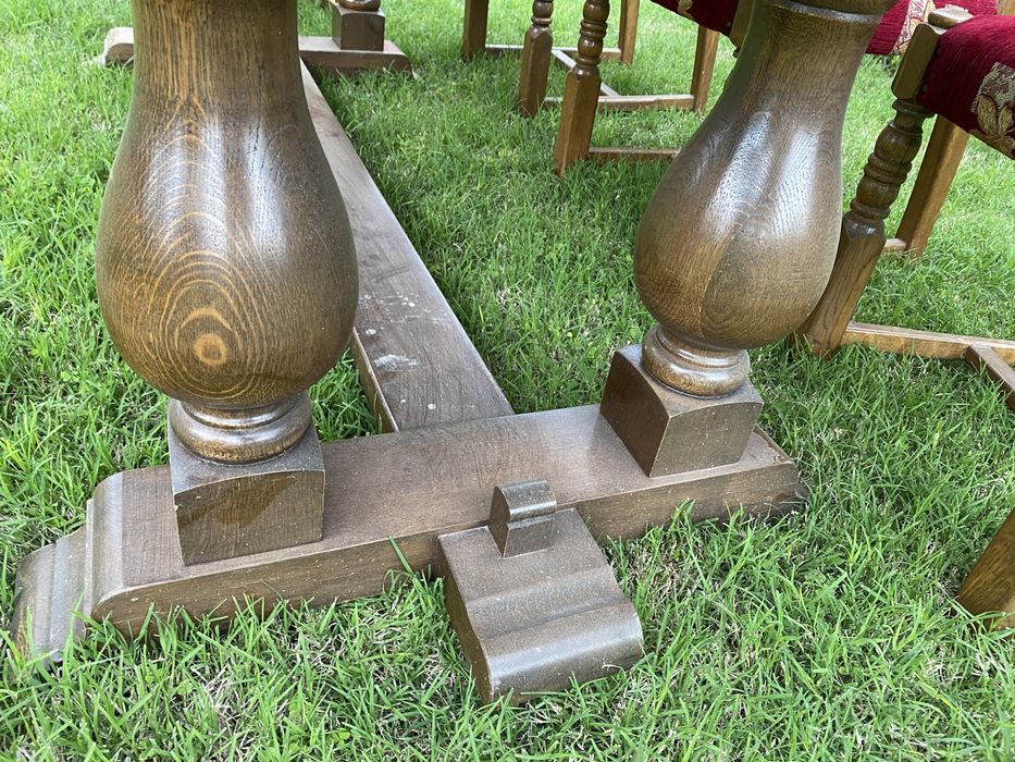 Френска трапезна маса от масивен дъб 210/90/ 74 + 4 стола