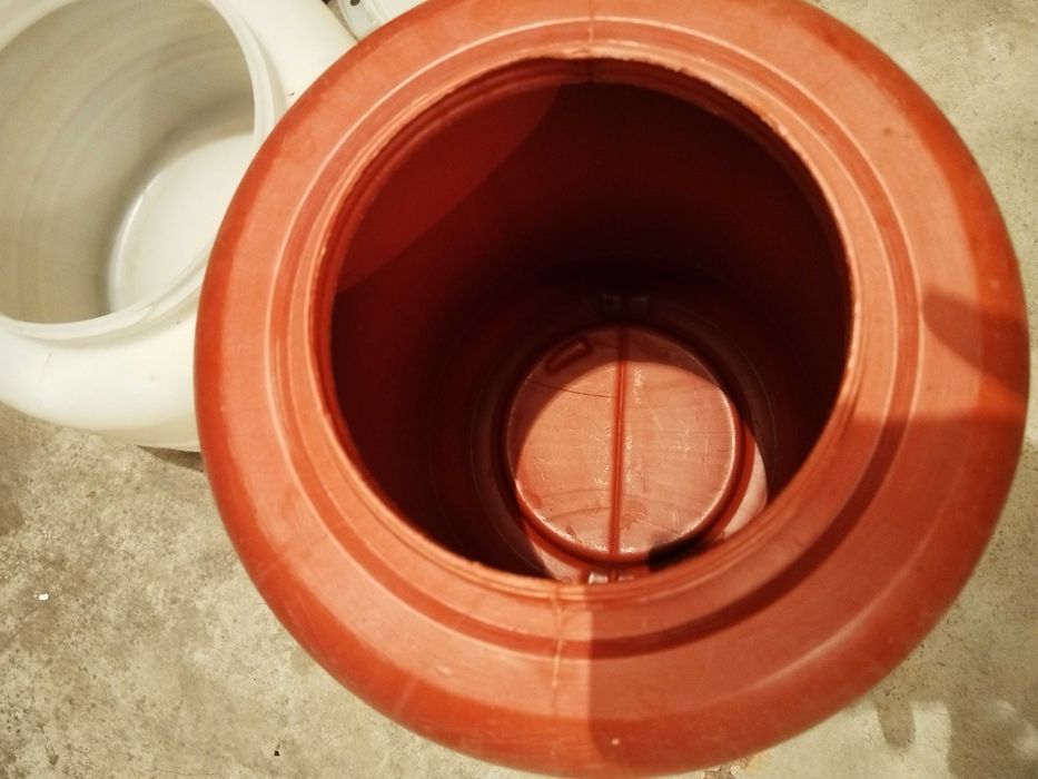 Бидон с капак на резба 70 литра, кофи