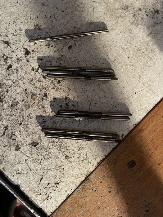 Universal strung alezaj 315/3 mare H 31 Alezor de mana fix si reglabil