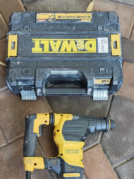 Rotopercutor DEWALT D 25333 in stare excelenta
