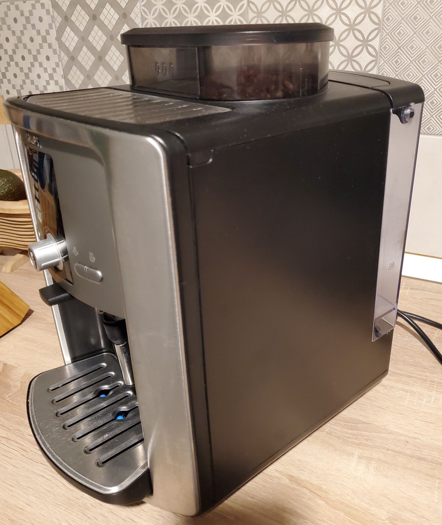 Espressor automat Krups  EA 8050