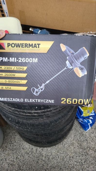 Продавам строителен миксер с регулиране на скоростта