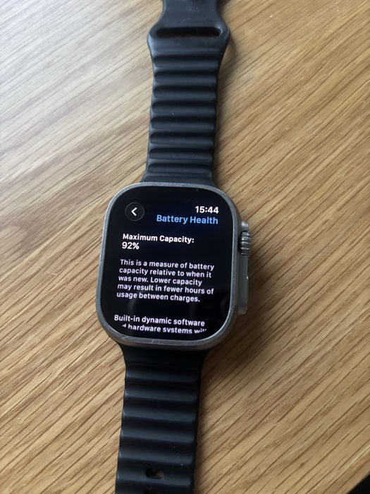 Apple Watch Ultra 2 49mm Titanium GPS + Cellular Ca nou Full Box