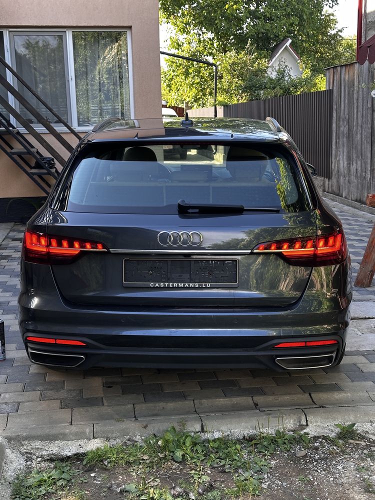 Audi A4 Avant 2.0 TDi 163 cp S-Tronic/Panoramic/piele/bord digital