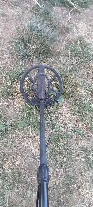 Металдетектор с дискриминация метали 9 волта батерии