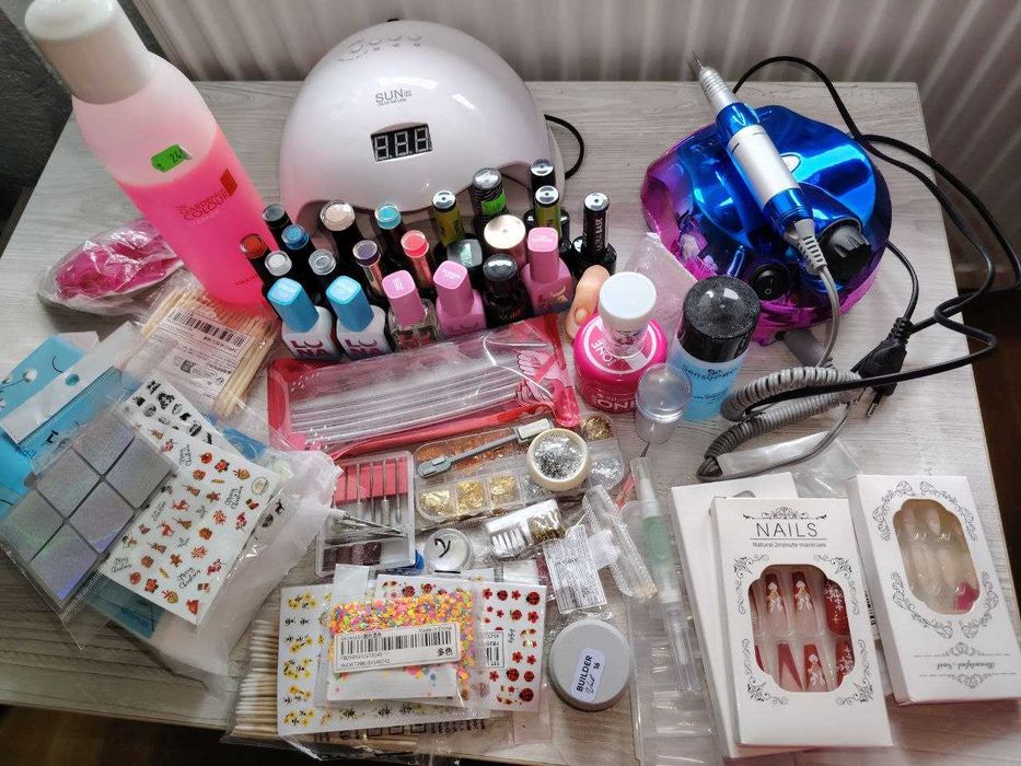 LampăSun48w/Mașină de unghii  cu o viteză maximă de până la 35.000rpm.